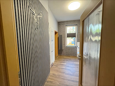 Bad - Canossa Lodge